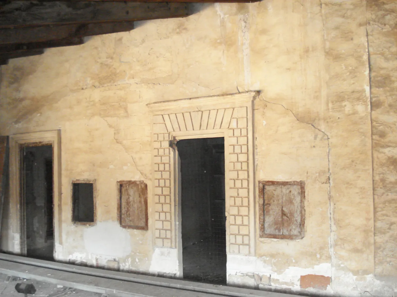 Las celdas y las ermitas del tercer nivel del claustro