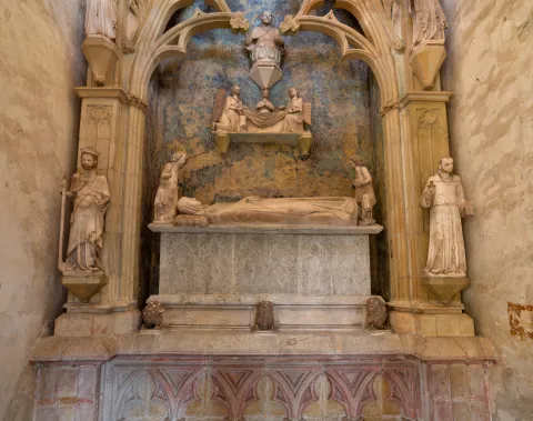 El cos inferior del sepulcre