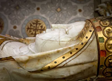 El sepulcro de la reina